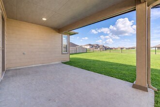 1207 Cascade Hls Dr in Arcola, TX - Building Photo - Building Photo