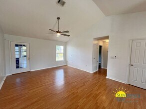 179 Nun Dr in Crestview, FL - Building Photo - Building Photo