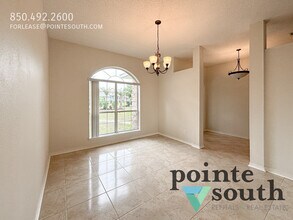 9639 Westgate Cir in Pensacola, FL - Building Photo - Building Photo