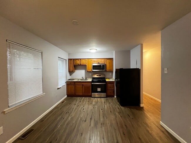 property at 616 N 33rd St