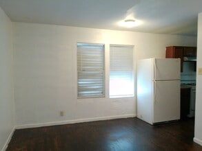 4326 Vestal St in Corpus Christi, TX - Building Photo - Building Photo