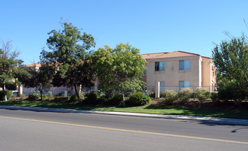 Amanda Park in Murrieta, CA - Building Photo - Building Photo