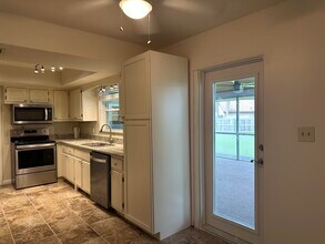 404 21st St SE in Vero Beach, FL - Building Photo - Building Photo