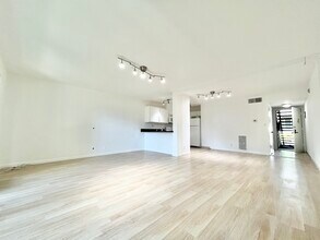 4401 Kraft Ave in Los Angeles, CA - Building Photo - Building Photo