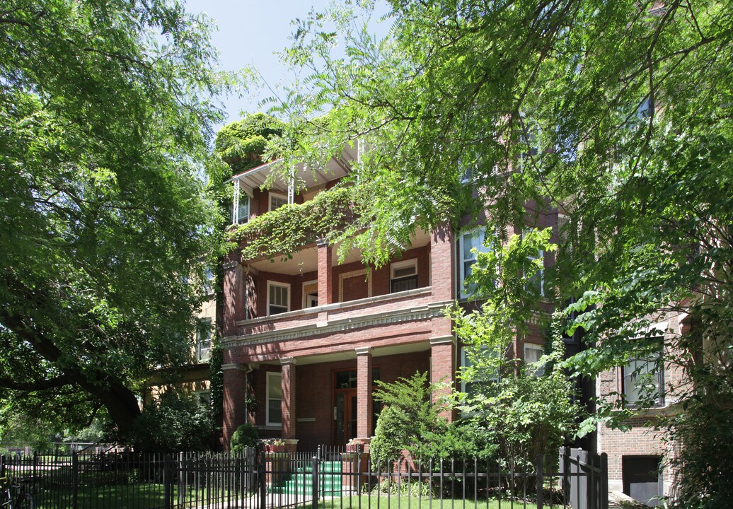 5124-5126 S University Ave in Chicago, IL - Foto de edificio