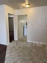 489 Cedar Ave in Atwater, CA - Building Photo - Building Photo