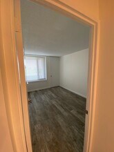 1250 4th St SW, Unit W605 in Washington, DC - Foto de edificio - Building Photo