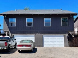 162 Aynes Ct in Stateline, NV - Building Photo