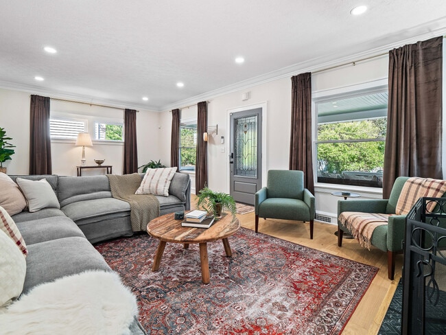 property at 18031 Larchwood Ave