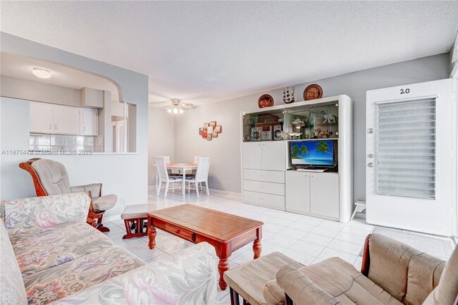 property at 800 SW 10th Terrace