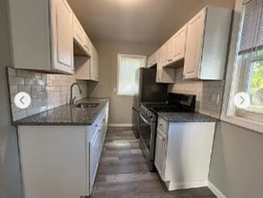 44 Farnham Ave in Torrington, CT - Building Photo - Building Photo