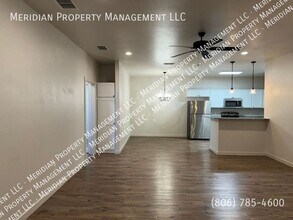 2745 137th St in Lubbock, TX - Foto de edificio - Building Photo