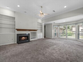 13410 Spyglen Ct in Cypress, TX - Building Photo - Building Photo