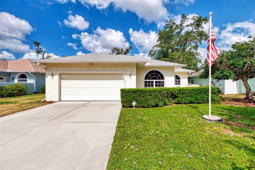 4350 Iola Dr in Sarasota, FL - Building Photo