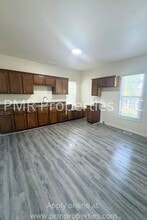 1610 S 17th St in St. Joseph, MO - Building Photo - Building Photo