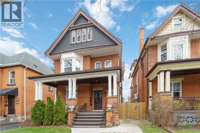 36 Stanley Ave in Hamilton, ON - Building Photo - Building Photo