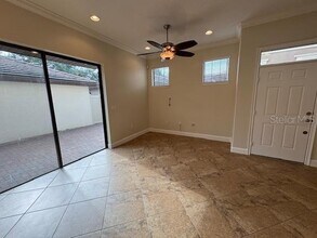 10733 Village Lake Rd in Windermere, FL - Building Photo - Building Photo
