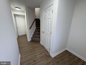 55 Fuzzy Tail Dr in Ranson, WV - Building Photo - Building Photo