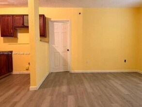 3615 Thomas Ave in Miami, FL - Building Photo - Building Photo