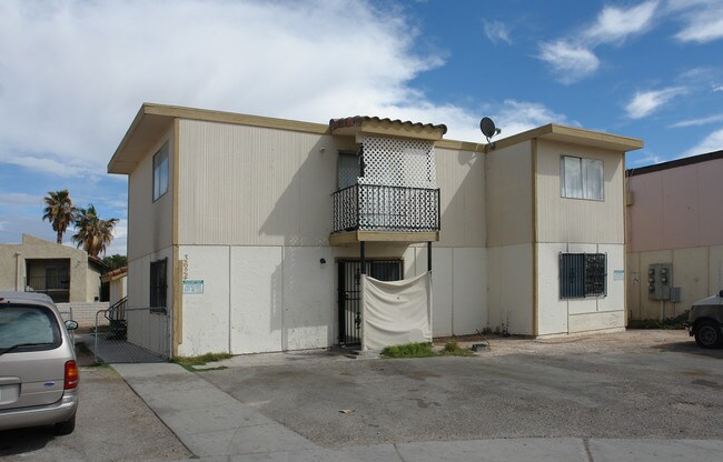 3624 Kolendo Ct in Las Vegas, NV - Building Photo - Building Photo