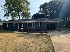 3162 MS-15 in Pontotoc, MS - Building Photo