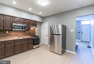 1905 Waterloo St in Philadelphia, PA - Building Photo - Building Photo