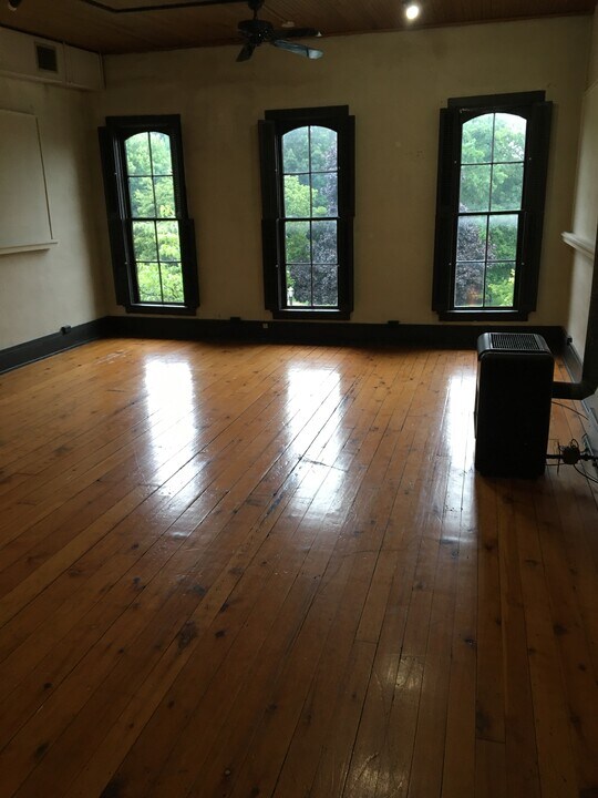 30 1/2 Public Sq, Unit Loft in Medina, OH - Foto de edificio
