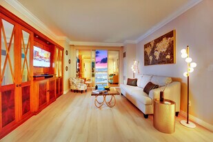 145 E Harmon Ave in Las Vegas, NV - Building Photo