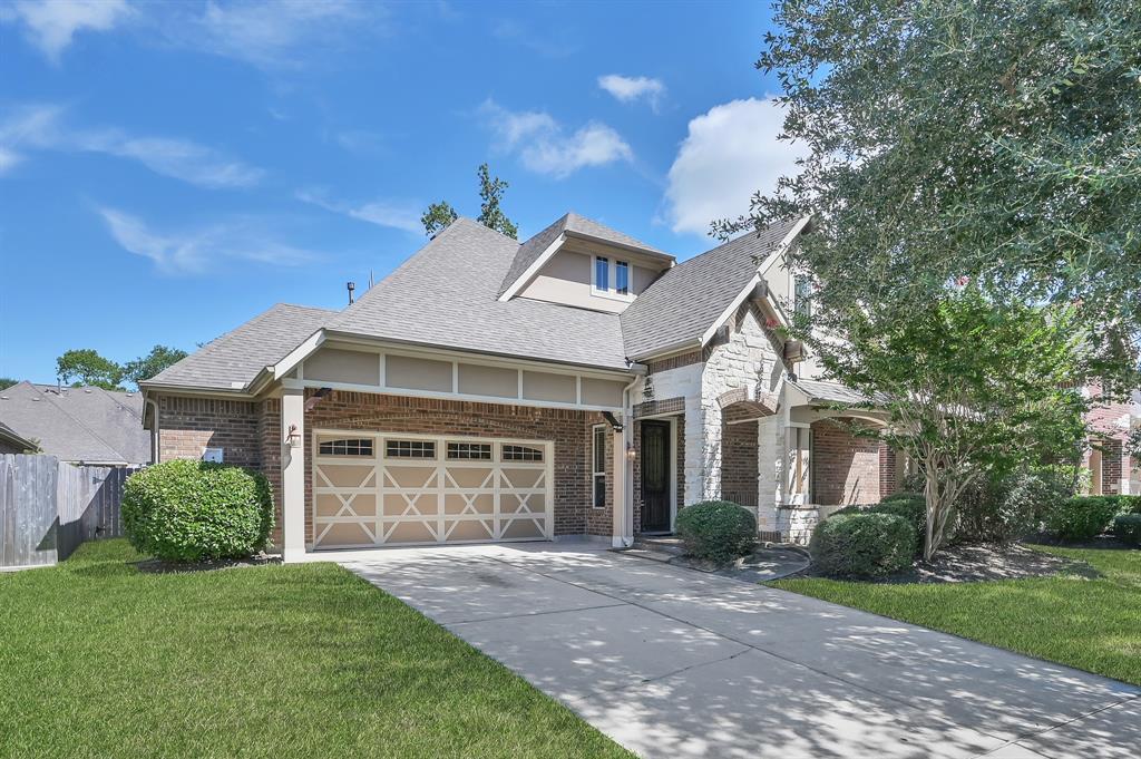 459 Hendricks Forest Ln in Conroe, TX - Building Photo