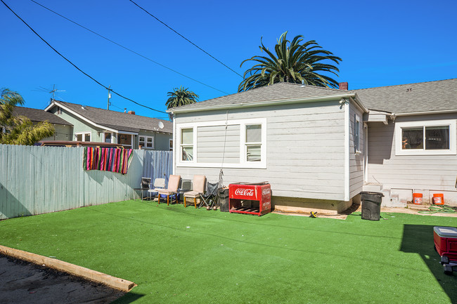 383 Lemon St in San Luis Obispo, CA - Building Photo - Building Photo