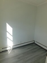 330 New York Ave in Jersey City, NJ - Building Photo - Building Photo