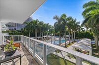 2627 S Bayshore Dr, Unit 607 in Miami, FL - Building Photo - Building Photo