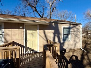 1443 S Hydraulic Ave in Wichita, KS - Building Photo - Building Photo