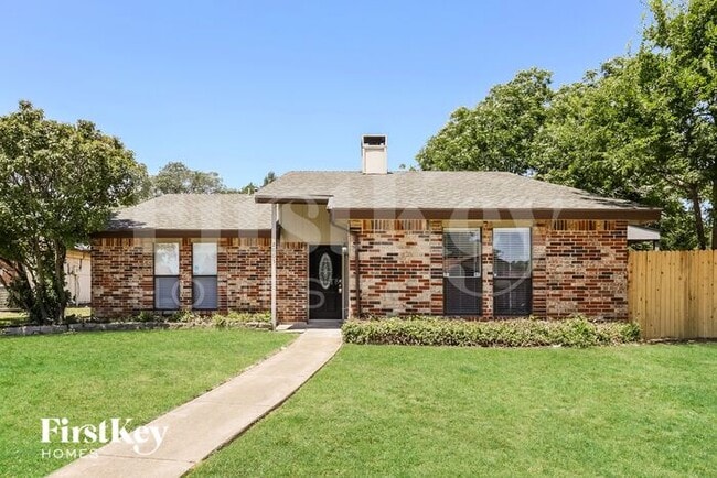 property at 2605 Trailridge Dr
