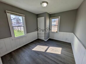 2006 Glenridge Dr in Indianapolis, IN - Building Photo - Building Photo