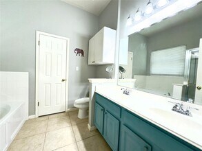 401 Witte Rd in Kyle, TX - Building Photo - Building Photo