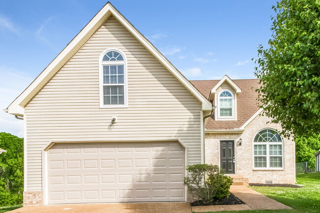 property at 3276 Clapham Rd