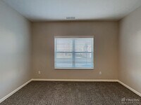 6646 Laurelwood Dr photo'