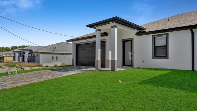 property at 1121 Hightower Ave S