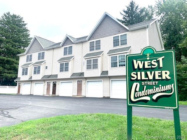 27 W Silver St in Middletown, CT - Foto de edificio