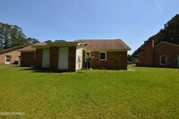 137 Windsor Ct photo'