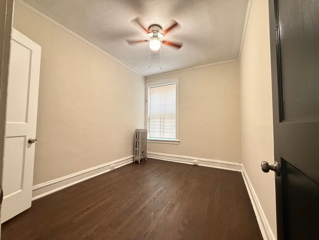 6808 S East End Ave in Chicago, IL - Building Photo - Building Photo