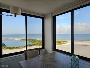 6672 Estero Blvd in Fort Myers Beach, FL - Building Photo - Building Photo