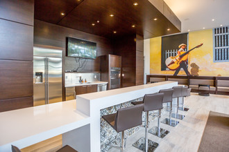 Intown Apartments in Miami, FL - Building Photo - Interior Photo