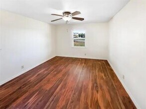 609 W Cedar St in Hurst, TX - Building Photo - Building Photo