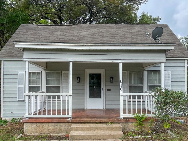 616 N 35th St in Waco, TX - Building Photo - Building Photo