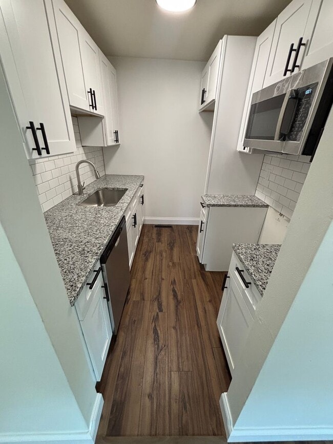 property at 29 Nottingham Ln