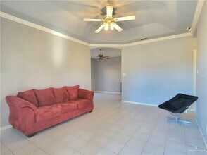 21 N Opal St in Edinburg, TX - Building Photo - Building Photo