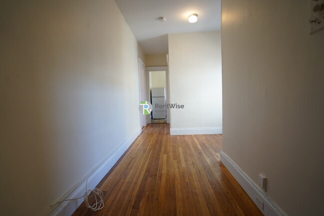 1144 Commonwealth Ave in Boston, MA - Building Photo - Building Photo