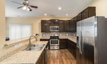 3125 Hayling Dr in Raleigh, NC - Building Photo - Building Photo